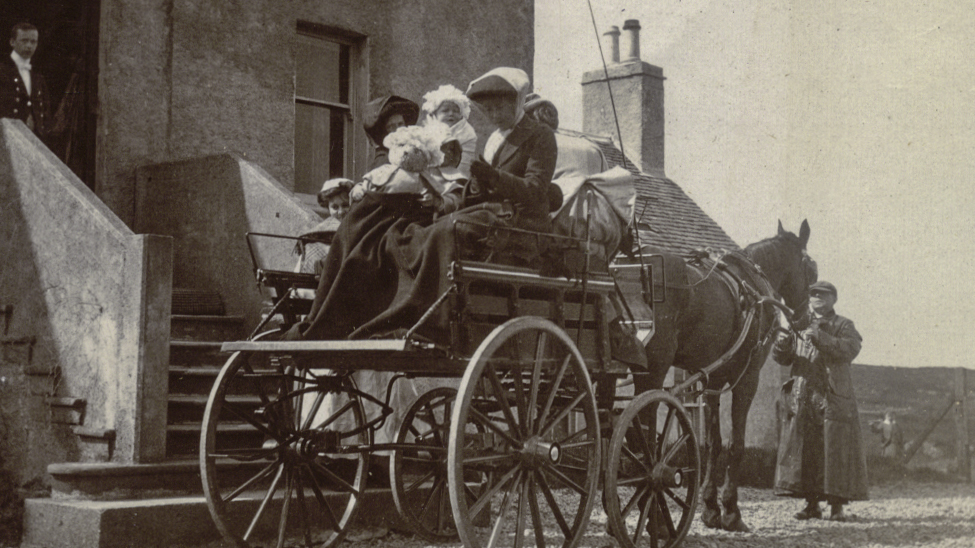 Tourists, 1908
